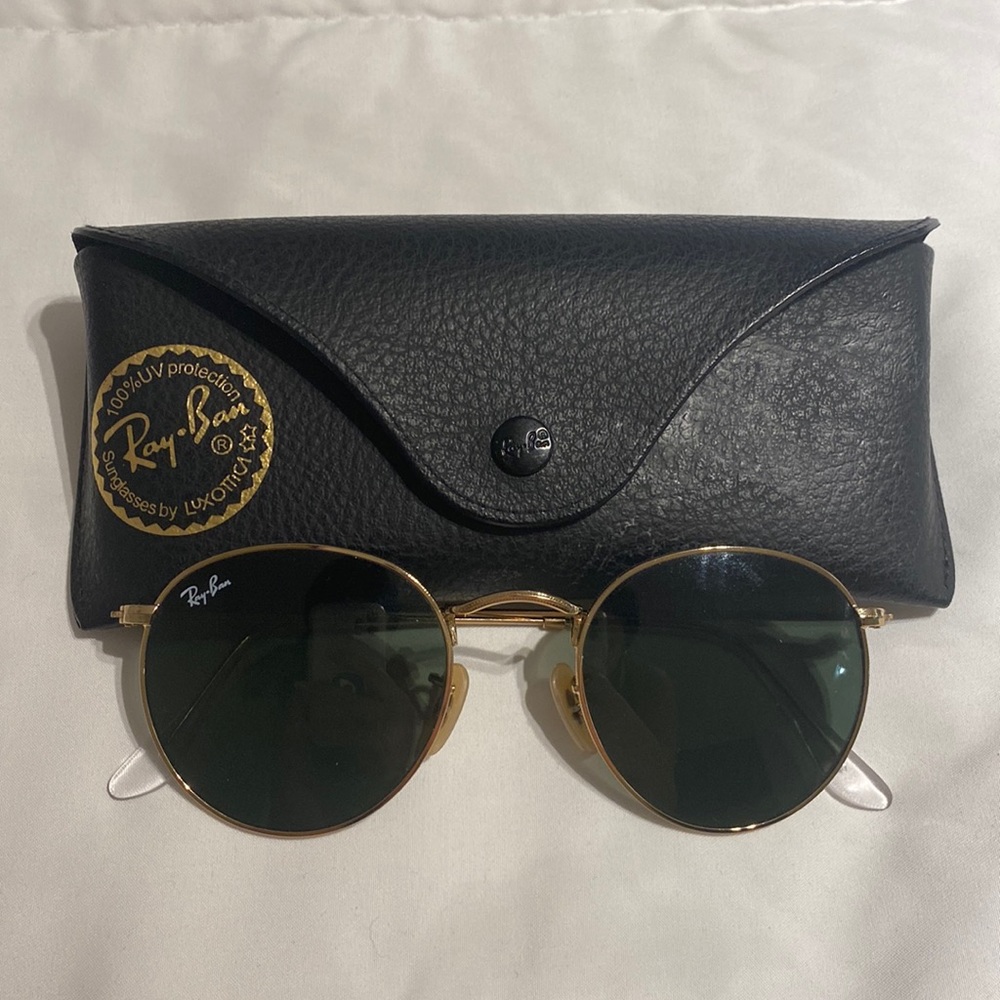 Ray-Ban “Round Metal” Glasses